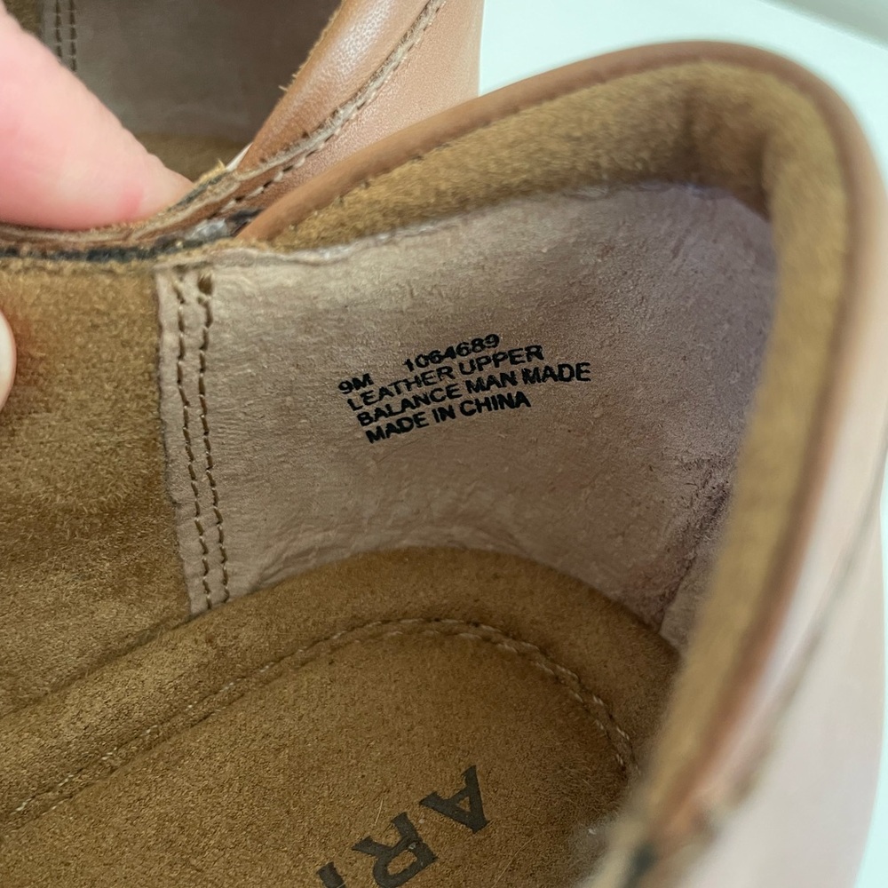 Array Women’s Brown Leather Gladiator Sandals Fla… - image 8